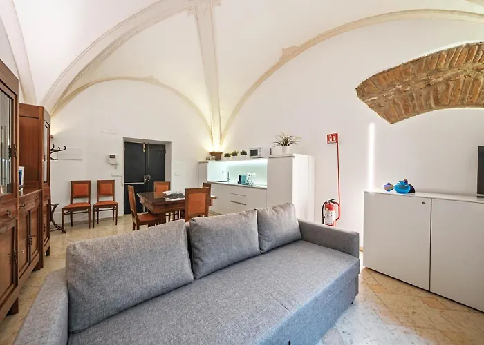 Residenza Giovanna In Duomo - Elegance And Two Suites Apartment *