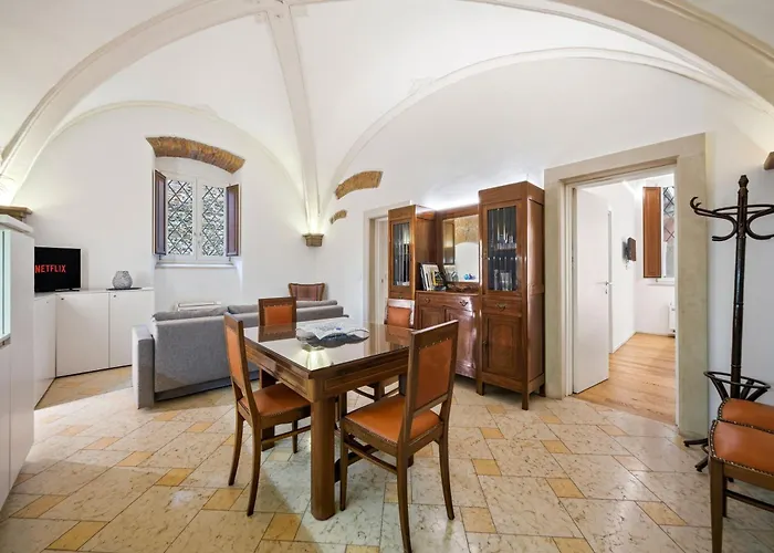 Residenza Giovanna In Duomo - Elegance And Two Suites Verona