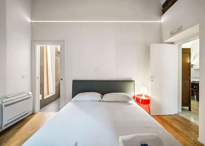 Residenza Giovanna In Duomo - Elegance And Two Suites Apartment